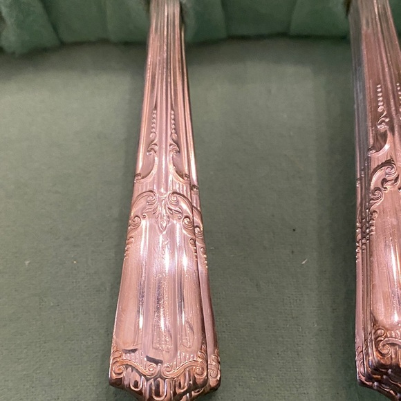 Lennox sliver plate Elegant 8 piece Cutlery Set - Picture 3 of 6